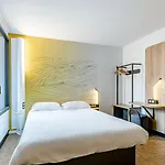 Bassins A Flot Hotell
