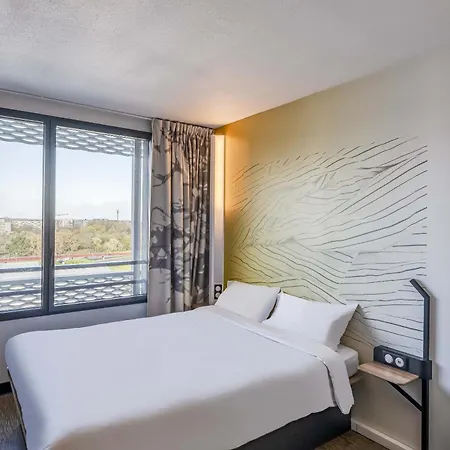 Bassins à Flot Hotel Bordeaux