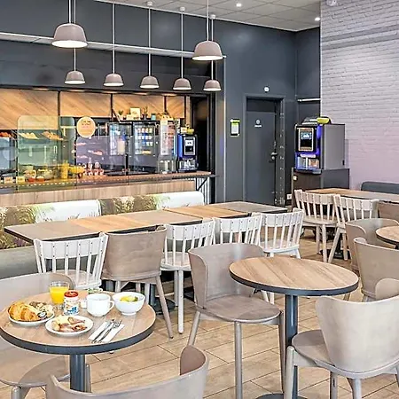 Otel Bassins A Flot Bordeaux