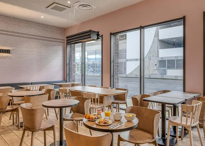 Bassins A Flot Hotell