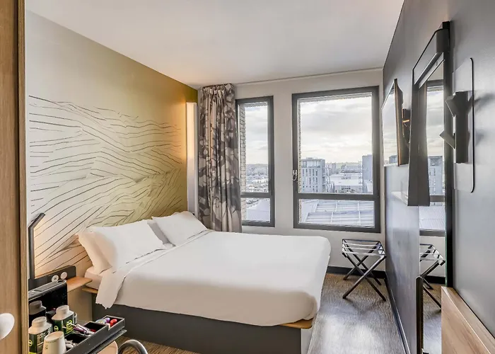 Bassins A Flot 3* Bordeaux