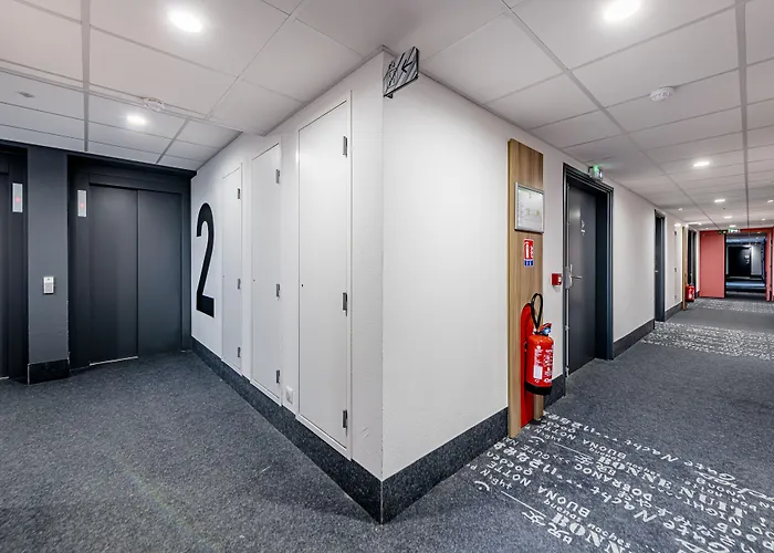 Bassins A Flot 3* Bordeaux